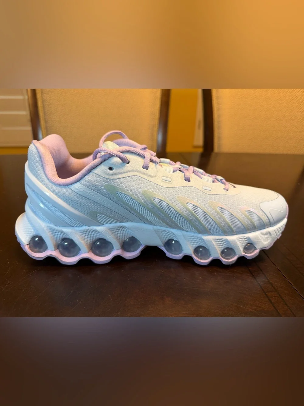 New Nike Air Max DN8 Blue Lilac Sneaker Shoes Size US 6.5Y